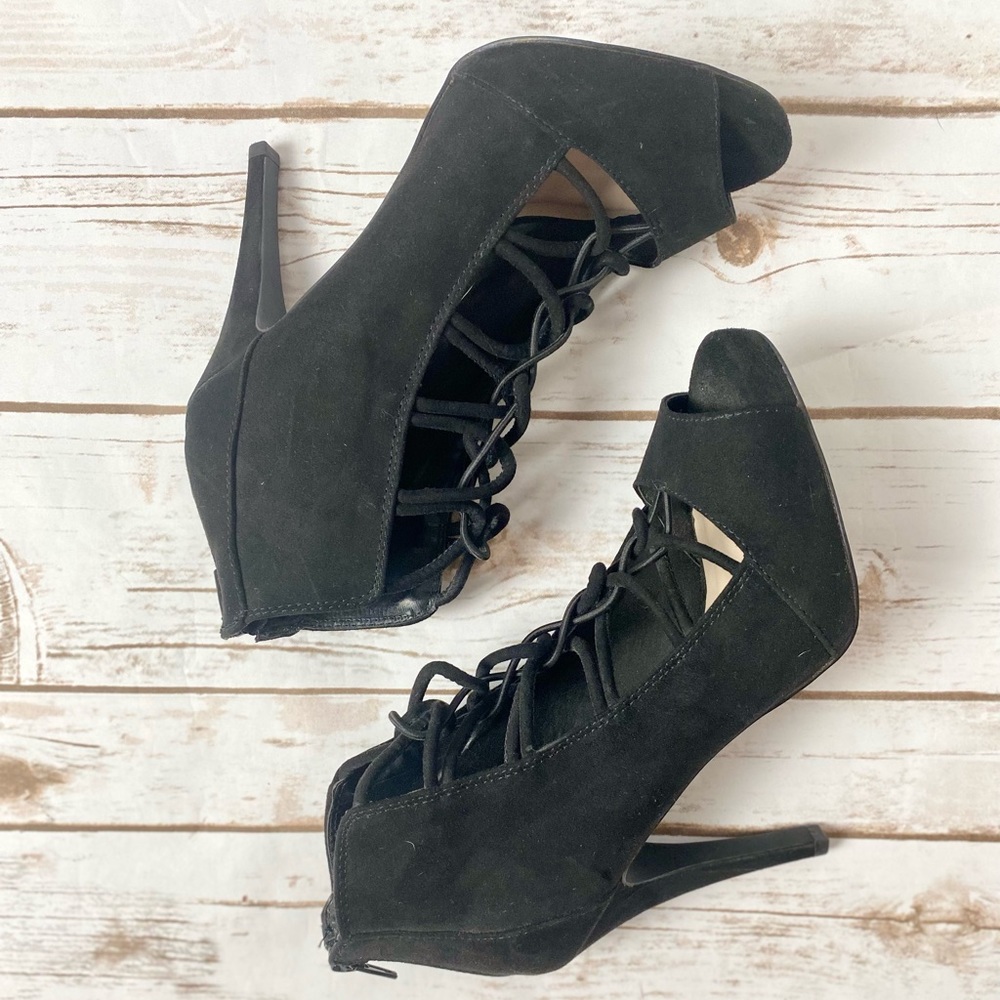 Sexy Black High Heel Shoes, Women’s Sz 8M, 3.5” Heels